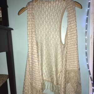 Comfy sleeveless cardigan